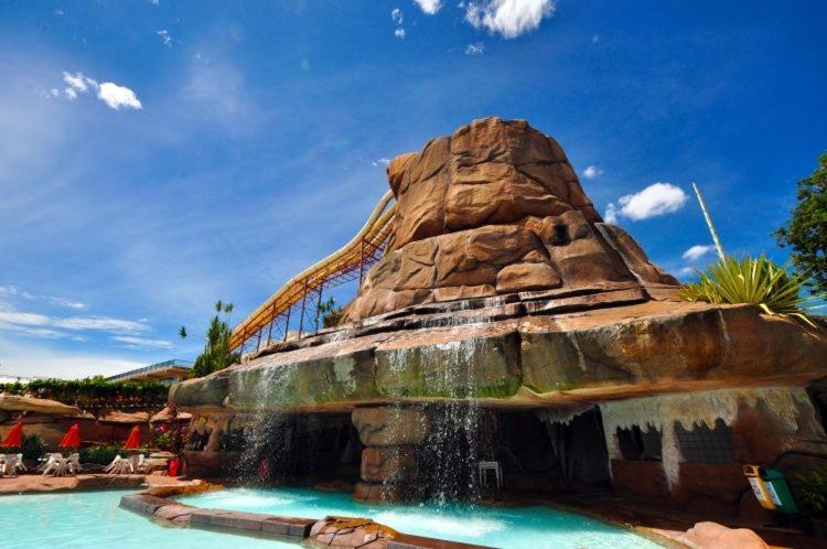 Spazzio D Iroma Com Acesso Ao Acqua Park Caldas Novas